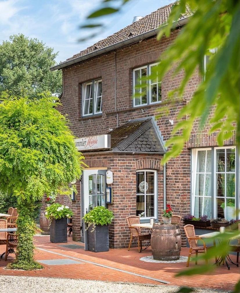 Hotel & Restaurant Brommler Muehle Gangelt Bagian luar foto